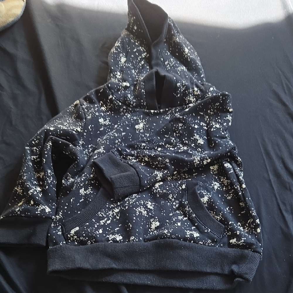 F&F Black Pullover with White Graphic Interior Print